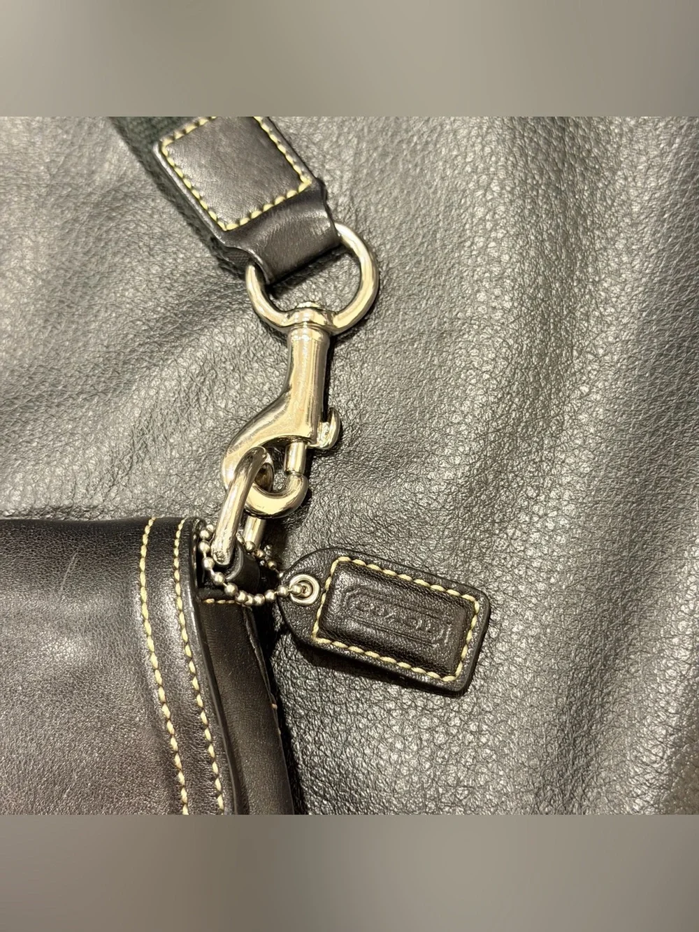 Vintage Coach Soho Black Leather Crossbody With Front Flap Y2K